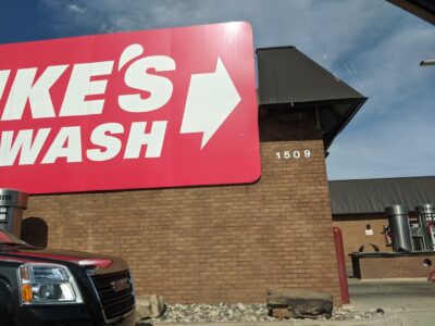 Mike's Carwash - Calhoun St